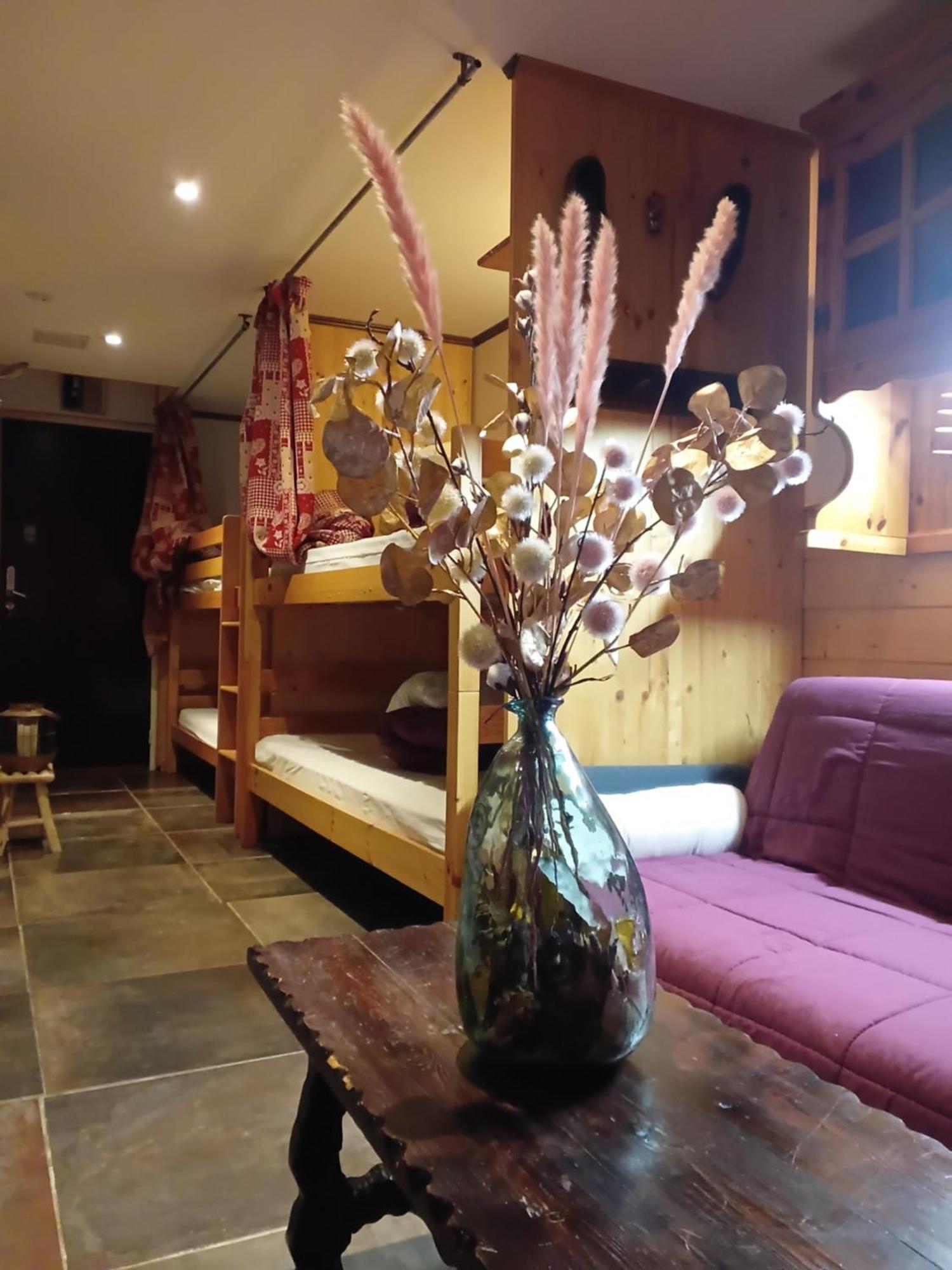 Les Neves Apartment วัลโตรองส์ ภายนอก รูปภาพ
